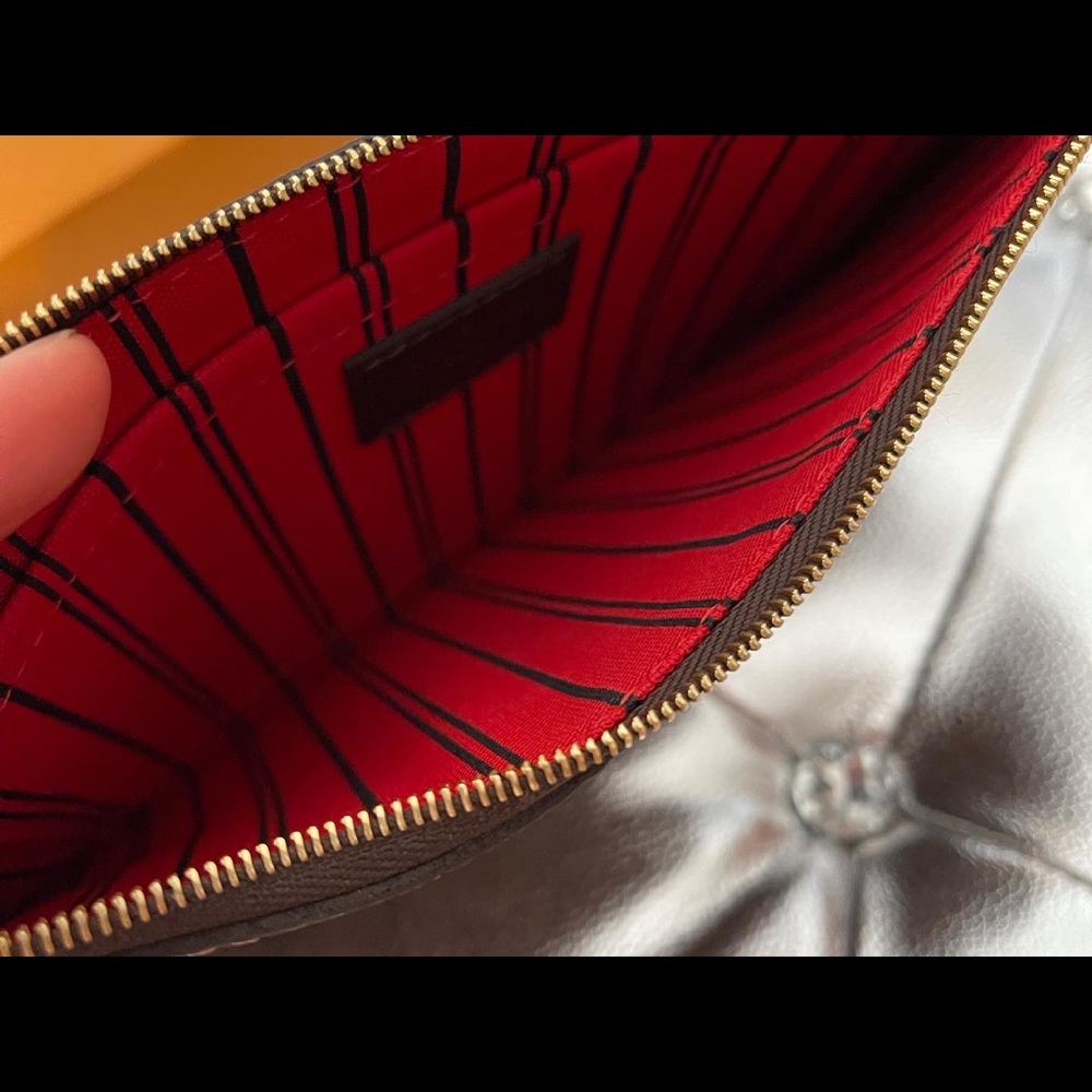 Louis Vuitton Neverful MM - Picture 5 of 7